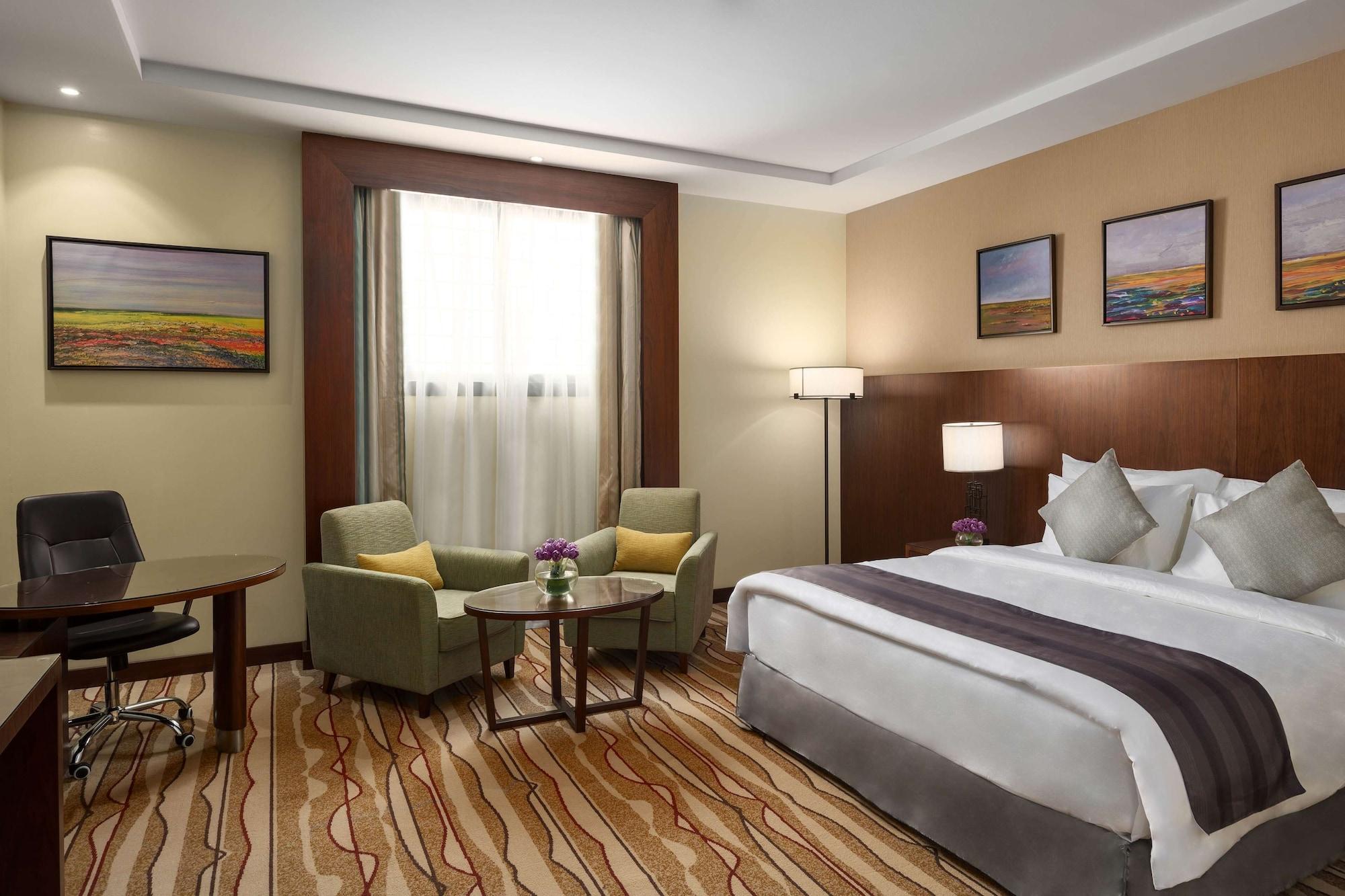 Radisson Blu Hotel, Buraidah Bagian luar foto