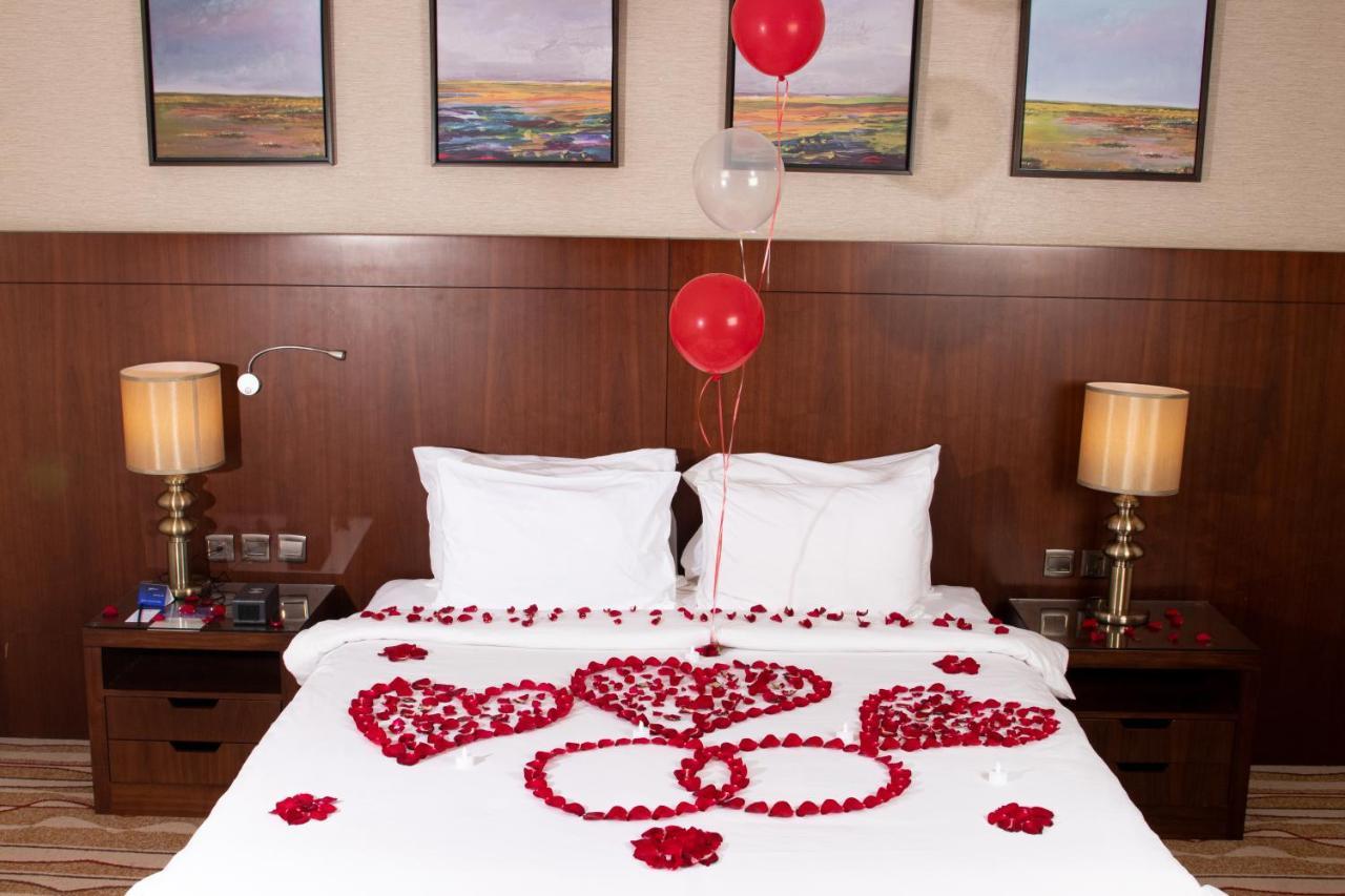 Radisson Blu Hotel, Buraidah Bagian luar foto