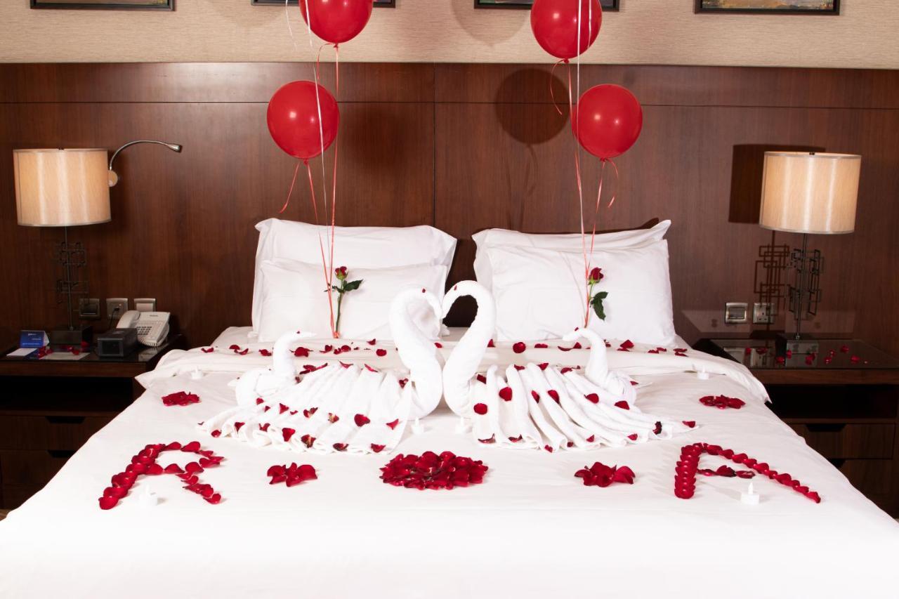 Radisson Blu Hotel, Buraidah Bagian luar foto
